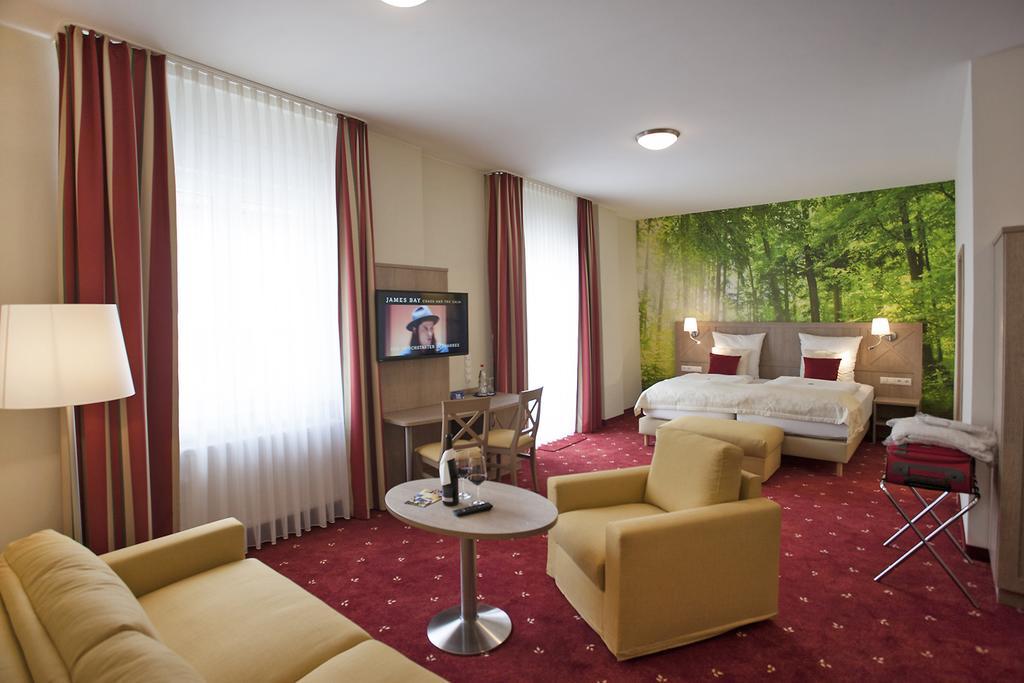 Zum Ochsen Otel Hauenstein Dış mekan fotoğraf