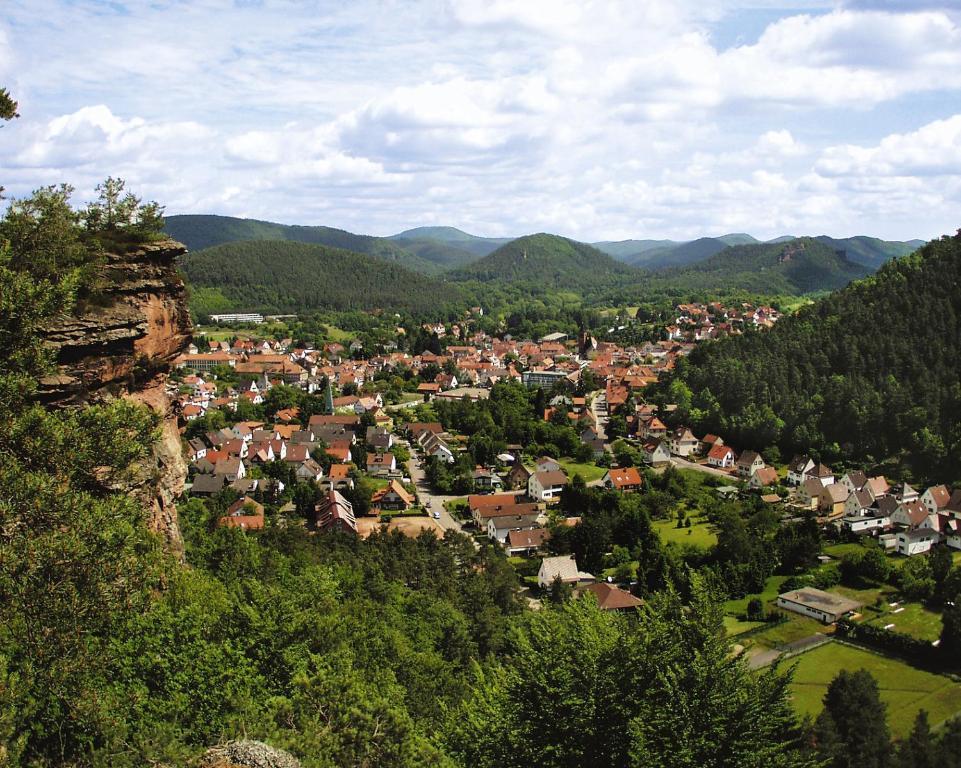 Zum Ochsen Otel Hauenstein Dış mekan fotoğraf